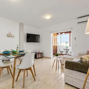  Apartamento Casa Conchita. Relax, Diversión Y Playa.